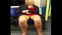 WHITE WOMAN SHOW 039 S PRETTY PUSSY ON TRAIN T b