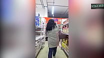 Pill eacute y convenc iacute a una madura en una bodega para luego pagarle sus deudas a cambio de follar tranquilamente en un motel