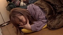こたつの中の無防備な下半身に我慢できずイタズラ!派手な見た目のくせに周りを気にして声を押し殺し悶えるギャル【パート4】 こたつの中の無防備な下半身に我慢できずイタズラ!派手な見た目のくせに周りを気にして声を押し殺し悶えるギャル【パート4】
