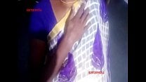 Indian desi sexy bhabhi record her nude selfie