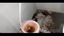 Na favela do jacar eacute   cracuda deu o cu por  10 reais no barraco abandonado Na favela do jacar eacute   cracuda deu o cu por  10 reais no barraco abandonado