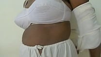 mallu aunty aparna showng for money MOV