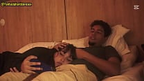 Mirando una pelicula con mi hermanastra y no pude evitar meter mi pene en su boca al acostarse en mis piernas Mirando una pelicula con mi hermanastra y no pude evitar meter mi pene en su boca al acostarse en mis piernas
