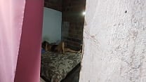 Veo a la puta de mi madrastra foll aacute ndose al amigo de mi pap aacute casi la descubren Veo a la puta de mi madrastra foll aacute ndose al amigo de mi pap aacute casi la descubren