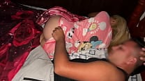 Compartiendo Cama con mi Hermosa Amiga Porque Estamos Viajando Compartiendo Cama con mi Hermosa Amiga Porque Estamos Viajando