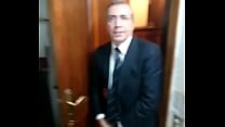 Arturo Perez Franco el Putero Mayor de Baraka se saca la Polla mientras Trabaja