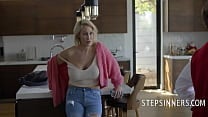 Curvy Stepmom Shows Me How To Fuck