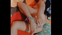 ME GUSTA MIRAR VIDEOS ASI EN MI HABITACION ME GUSTA MIRAR VIDEOS ASI EN MI HABITACION