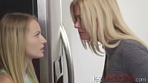 MILF licks stepdaughters Alicia Williams and Scarlett Sage MILF licks stepdaughters Alicia Williams and Scarlett Sage