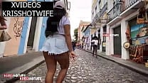 Kriss Hotwife Se Exibindo Em Ponto Tur iacute stico De Salvador Com Um Shortinho Que Deixa Toda Bunda De Fora