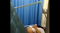Enfermeira eacute flagrada fazendo sexo com paciente Enfermeira eacute flagrada fazendo sexo com paciente