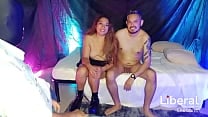CUCKOLD DISFRUTA VER A SU ESPOSA CON UNA VERGA ENORME
