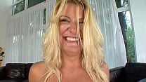 Big Ass And Big Tit MILF Robbye Bentley Gets Fucked Big Ass And Big Tit MILF Robbye Bentley Gets Fucked
