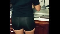 جوزى جايب صاحبه ينكنى و انا ف المطبخ زنقنى من ورا قلعنى الكلوت و دخل زبره فى كسى احوو متعنى جوزى جايب صاحبه ينكنى و انا ف المطبخ زنقنى من ورا قلعنى الكلوت و دخل زبره فى كسى احوو متعنى