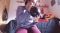 Se hai un feticismo per i grossi palloncini non perderti questo fantastico video Se hai un feticismo per i grossi palloncini non perderti questo fantastico video
