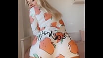 Apple Dress Selfie Part 1 Apple Dress Selfie Part 1