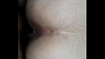 le encanta por el ano miren como se moja