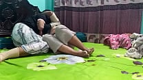 Bangla newly married wife frist night sex Bangla newly married wife frist night sex