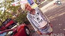 Blonde kurze haare tattoo Milf hat EroCom Date ouml ffentlich und wird abgeschleppt zum Date
