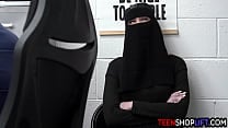 Muslim teen Delilah Day stole lingerie but got busted by a mall cop Muslim teen Delilah Day stole lingerie but got busted by a mall cop