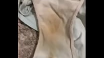 Bragas muy sucias de mi madre