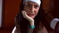 La tua bella suora italiana bestemmia e si mette le ostie benedette nel culo La tua bella suora italiana bestemmia e si mette le ostie benedette nel culo