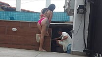 MORENA CASADA ESPEROU O MARIDO SAIR DE CASA PARA DAR A BUCETA PARA O PISCINEIRO MORENA CASADA ESPEROU O MARIDO SAIR DE CASA PARA DAR A BUCETA PARA O PISCINEIRO