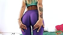 BIG ROUND ASS and BIG TITS Working Out in Tight Lycra Pants BIG ROUND ASS and BIG TITS Working Out in Tight Lycra Pants
