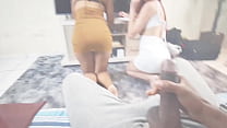 A meio irm atilde  e sua amiga safada fazem mais do que o trabalho de casa