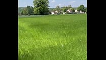 Les fesses agrave l air dans les champs Et bien plus encore Les fesses agrave l air dans les champs Et bien plus encore