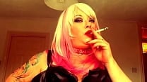 BBW Brit Tina Snua Smoking A Superking amp Chatting