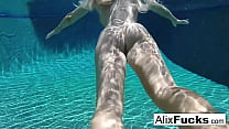 Sex kittens Alix Lynx  amp  Cherie Deville lick one another