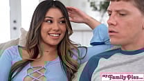 quot I Bet Your Dad REALLY Knows How to Eat pussy quot Xxlayna Marie tells Boyfriend S30 E5