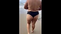 Surprising I record a sexy Colombian girl on the beach and we ended up fucking very hard on the beach