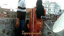 छत पर धूप सेंक रही नई पड़ोसन भाभी को दर्दनाक चोदा छत पर धूप सेंक रही नई पड़ोसन भाभी को दर्दनाक चोदा