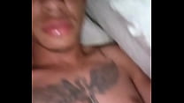 Jorro porra ate na minha boca  Jorro porra ate na minha boca