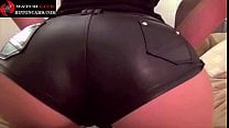 Hot babe in latex with a perfect ass showing off live on hotoncams com