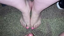 Very nice feet cumshot on BBW Latina sexy toes Very nice feet cumshot on BBW Latina sexy toes