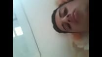 Nifeta delicia sentando com o rab atilde o Nifeta delicia sentando com o rab atilde o