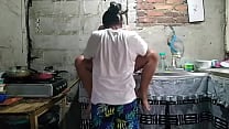 amanecio muy perra mi vecina queriendo que la follen duro asi que termine follando con ella bien rico en la cocina amanecio muy perra mi vecina queriendo que la follen duro asi que termine follando con ella bien rico en la cocina