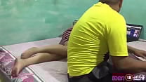 Sexo con mi sobrina en su cuarto no la dejo estudiar y la convenso en follar mientras que todo estan en la sala Sexo con mi sobrina en su cuarto no la dejo estudiar y la convenso en follar mientras que todo estan en la sala