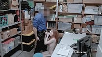 Redhead clothes stealer blows after getting caught Redhead clothes stealer blows after getting caught