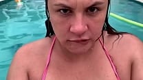 Gorgeous Latina maid La Paisa cleans the pool and sucks dick Caught by neighbor Gorgeous Latina maid La Paisa cleans the pool and sucks dick Caught by neighbor