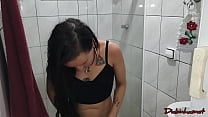 Live hot  Holly Ruby com a tatuagem do diabinhas