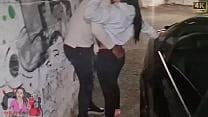 Sai com o meu marido de casa apenas para comprar cigarro mas ao encontrar um negro gostoso parei para foder Sai com o meu marido de casa apenas para comprar cigarro mas ao encontrar um negro gostoso parei para foder