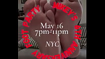 since some of yall are wildin  039  in my dms    In my dom voice Let  039 s get one thing straight   yes  this is a foot party  b     since some of yall are wildin  039  in my dms    In my dom voice Let  039 s get one thing straight   yes  this is a foot party  b
