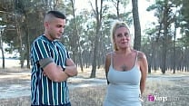 Nuria MILF 039 s picnic A 45 years old mommy in need for PUBLIC cocks Nuria MILF 039 s picnic A 45 years old mommy in need for PUBLIC cocks