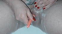 Milf shaving her pussy up close and lots of soap Milf shaving her pussy up close and lots of soap
