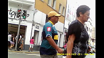 Una llenita con este culito por la calle de trujillo