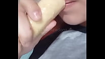 Chupando uma banana